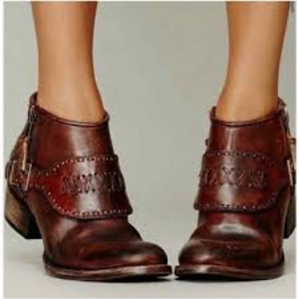 Freebird Grand Leather Ankle boots 🥾